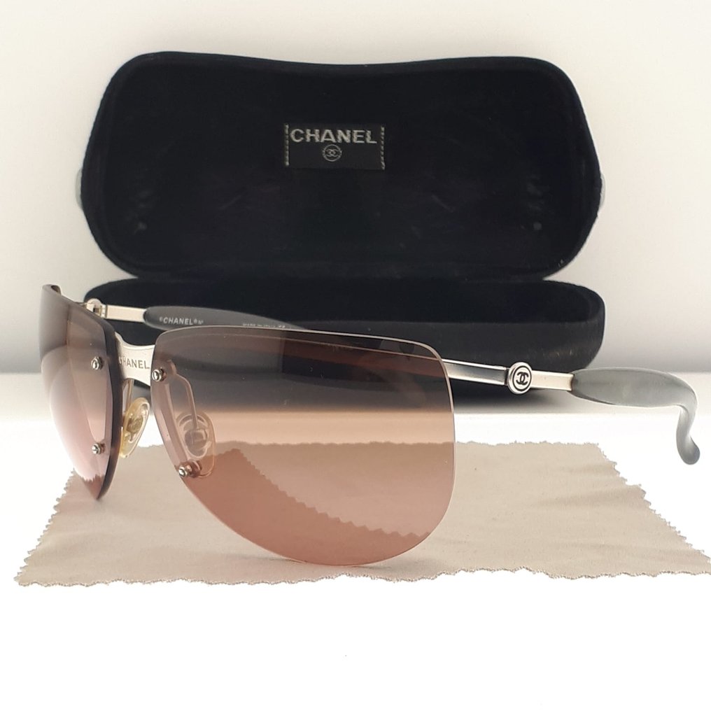 Chanel - Wrap Oversized Rimless Brown Lenses with Chanel Logo Detailed Black Temples - Okulary przeciwsłoneczne #1.1