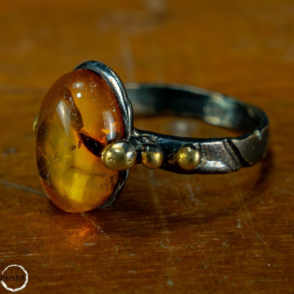 Raro anello vintage in ambra caraibica - Argento 925, placcato oro 14k - 20,2 ct- 4.04 g #1.1