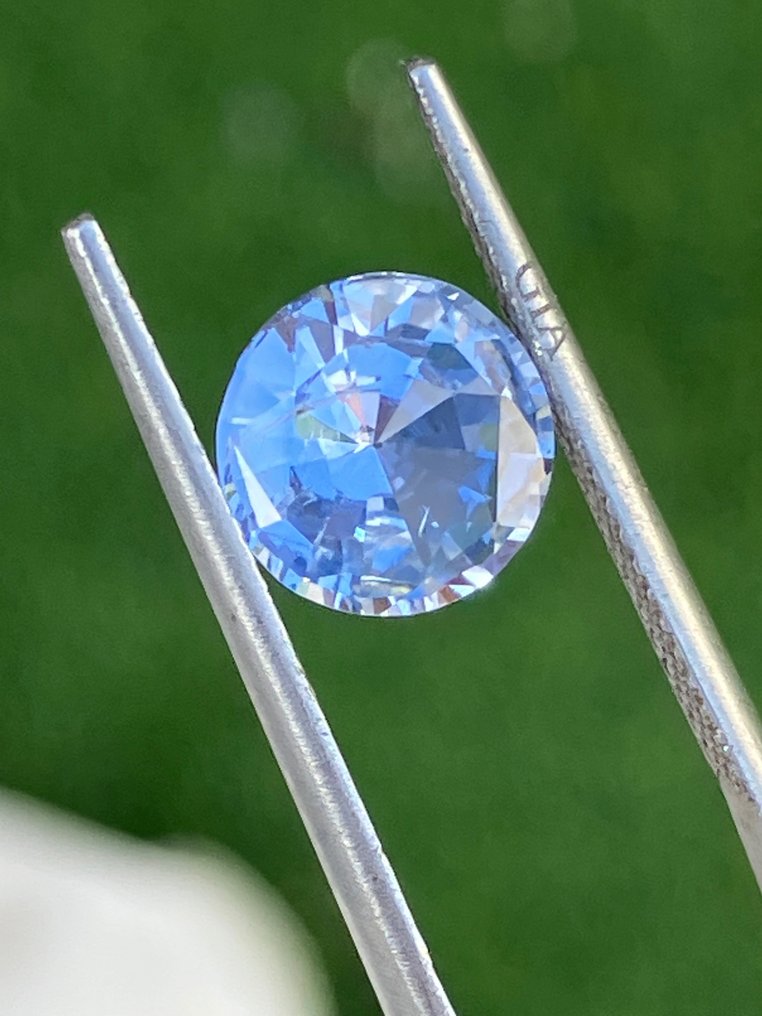 1 pcs  蓝色 蓝宝石  - 2.24 ct - 美国宝石研究院（GIA） #3.2