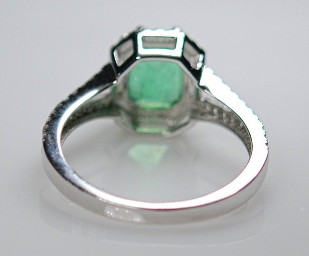 Ring - 18 kt. White gold Emerald #3.2