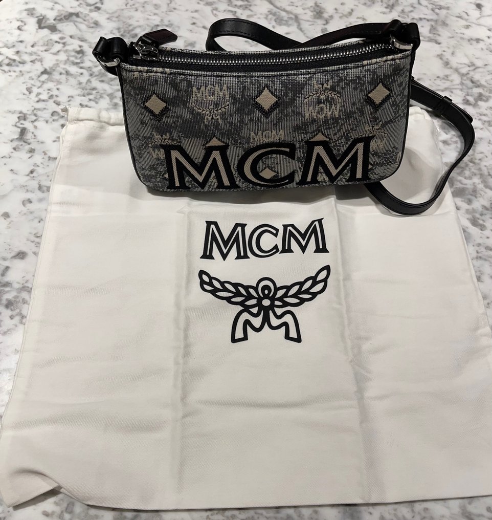 Mcm - Olkahihnallinen laukku #2.1