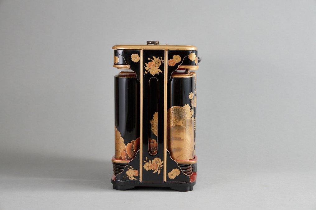 Auspicious Floral Maki-e and Nashiji Nobento 野弁当 (Picnic Set) with Wooden Box - Container - Lemn lacuit #3.2