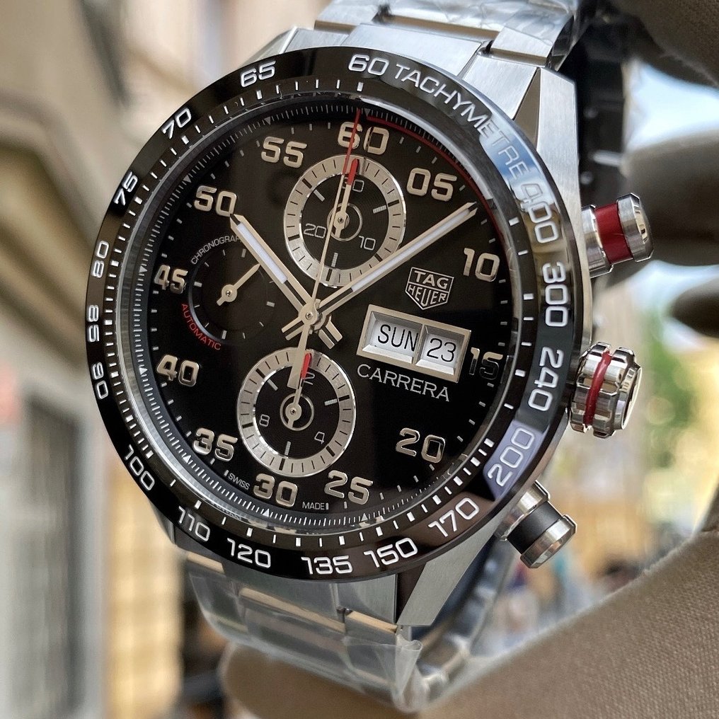 Tag heuer carrera quartz mens on sale