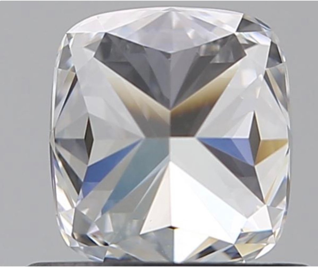 1 pcs Diamant  (Natürlich)  - 0.72 ct - Kissen - D (farblos) - VVS2 - Gemological Institute of America (GIA) #2.2