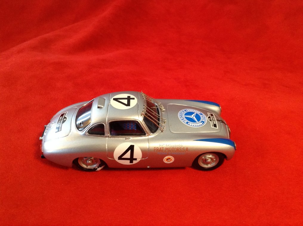 Belle Epoque - Retrobolide by G.Dahinden - made in France 1:43 - Model race car - ref. #4 Mercedes Benz 300SL Coupé Competition winner 1952 Carrera Pan Am #4 Karl Kling/Hans Klenk - professionally built - numbered #008 #3.1