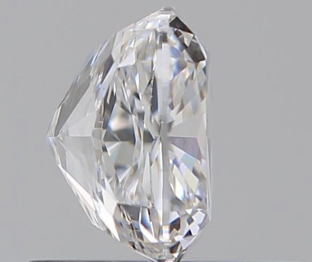 1 pcs Diamant  (Natur)  - 0.72 ct - Pude - D (farveløs) - VVS2 - Gemological Institute of America (GIA) #3.1