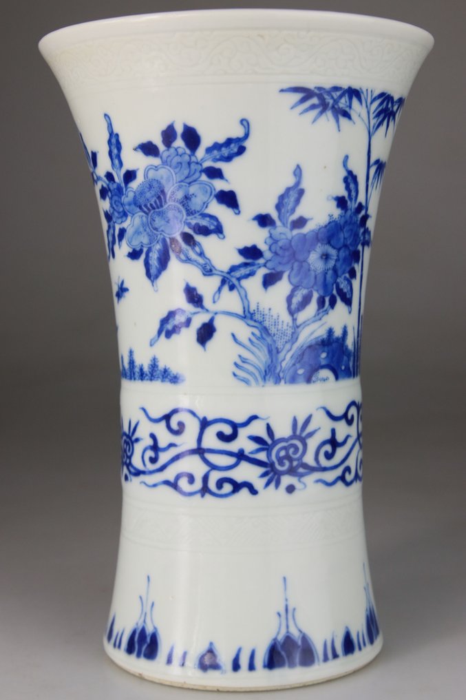 Brush Pot - Bitong - Blauw en wit - Jiajing Brand - Lingzhi en bloemen - Porselein - China - Qing - Eind 19e eeuw #1.1