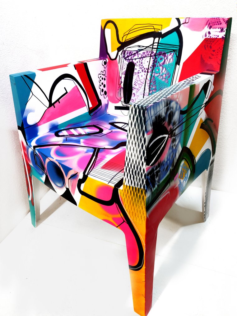 Driade - Philippe Starck - Armstol - Kunstobjekt af Jack Soro - blandede medier #1.2