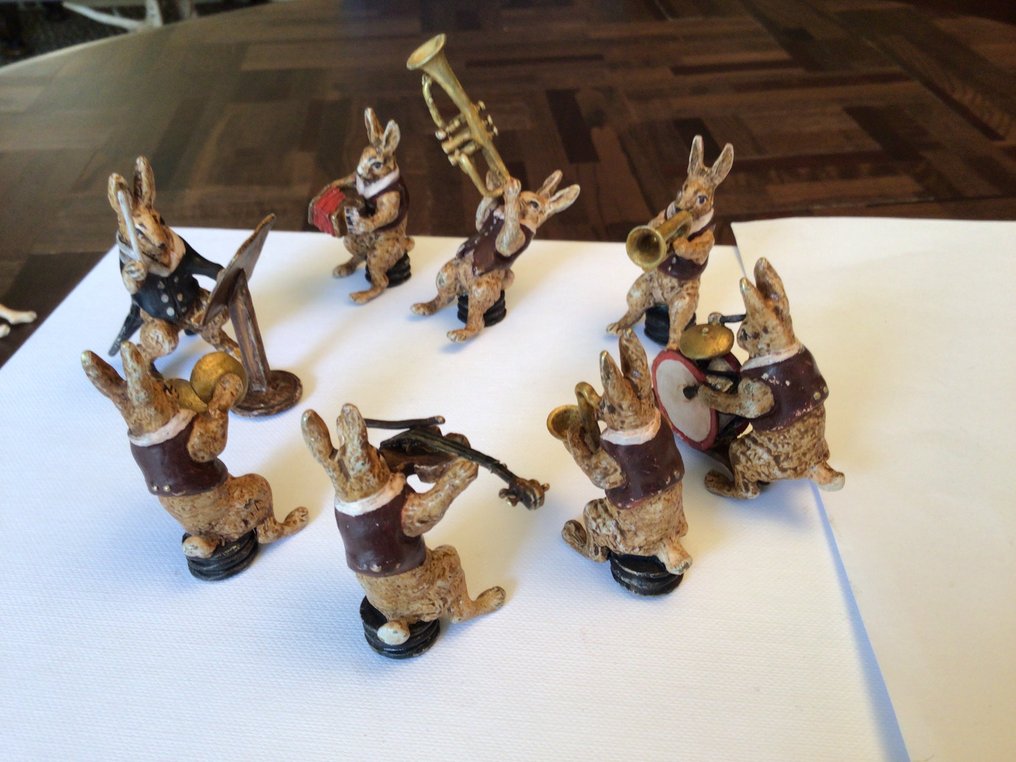 Szobor, Bronze de Vienne - L'orchestre de 8 lapins, marqués - 5 cm - Hidegen festett bronz #3.2