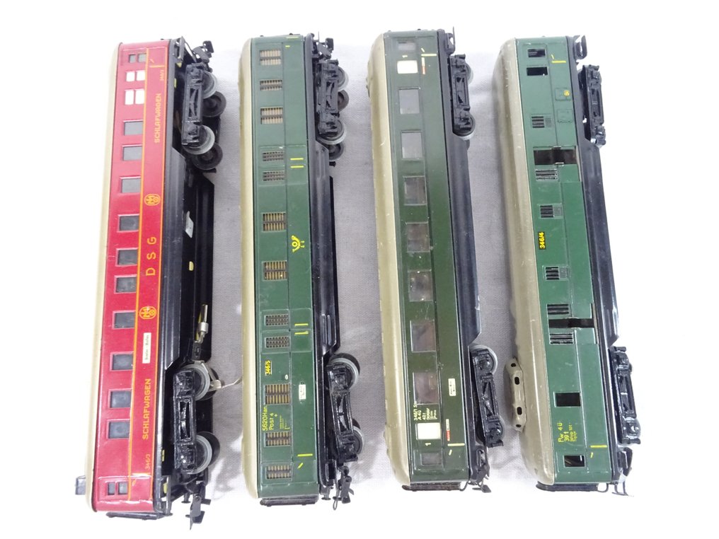 Märklin H0 - 346-1/346-3/346-4/346-5 - Model train passenger carriage (4) - 4 vintage cars - DB #1.3