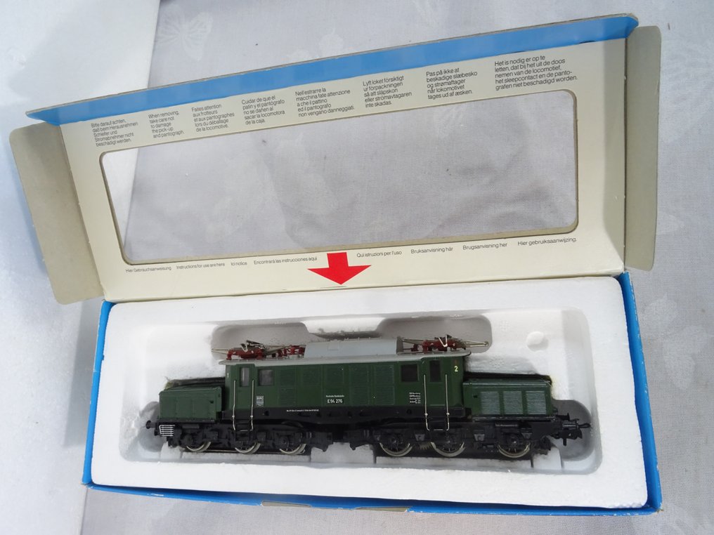 Märklin H0 - 3022.2 - 電氣火車 (1) - 《德國鱷魚》E94 276 - DB #3.2