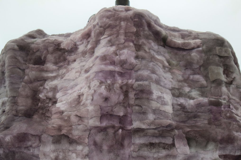 Filippos Furs Rex Chinchilla Blanket 215 cm 110 cm auction online Catawiki