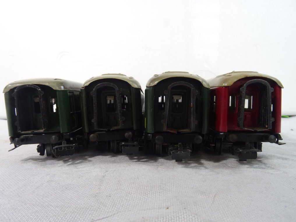 Märklin H0 - 346-1/346-3/346-4/346-5 - Model train passenger carriage (4) - 4 vintage cars - DB #3.2