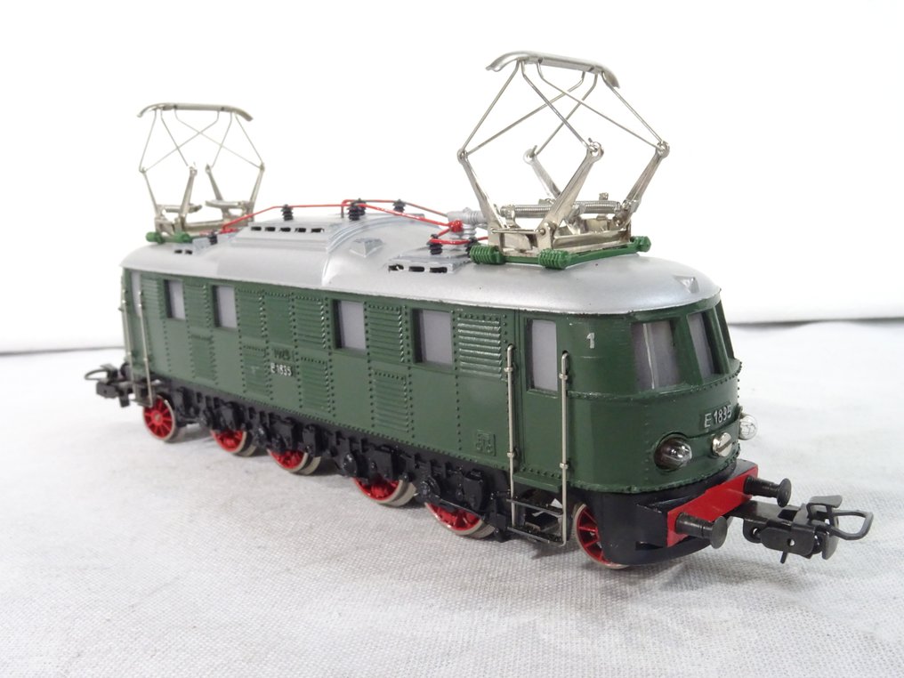 Märklin H0 - 3024.2 - Locomotiva elettrica (1) - E1835 - DB #1.1