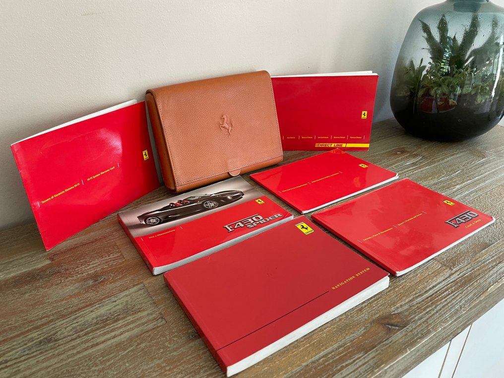 Manuale del proprietario della Ferrari F430 - Set completo - Ferrari - F430 - 2005 #2.3