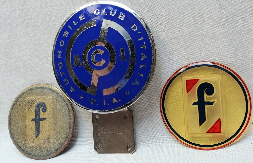 Badge - Grille Badge - Automobile Club D'Italia - Italy - 20th - mid (WW II) #2.1