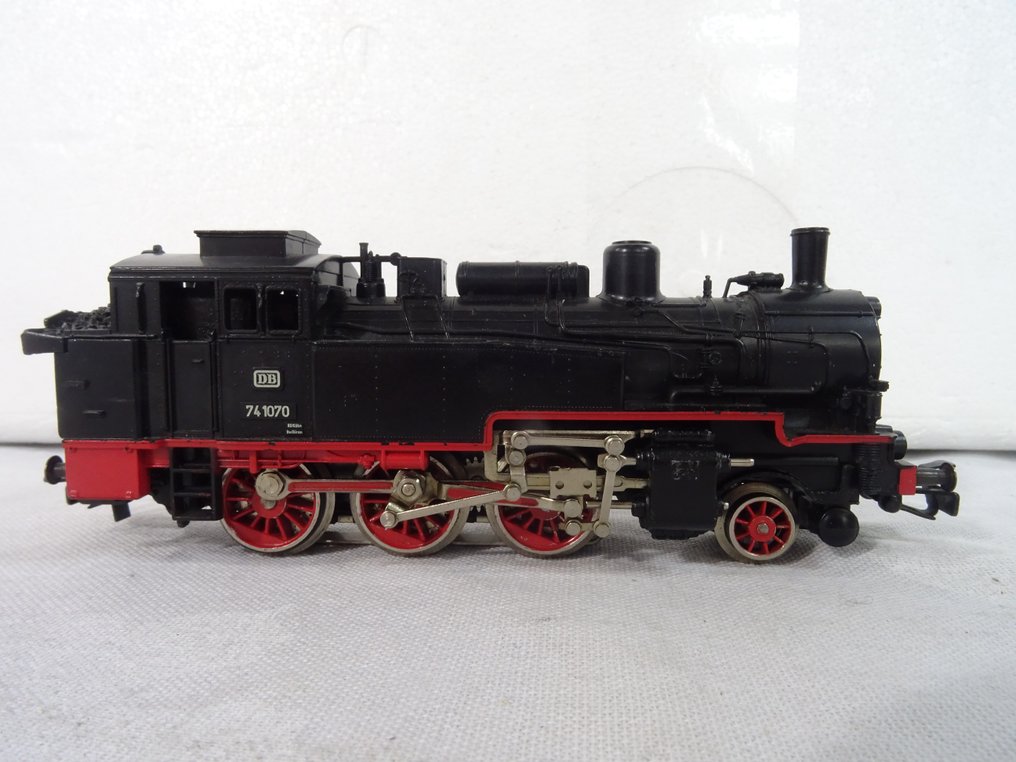 Märklin H0 - 3095 - Lokomotiv med tender (1) - BR 74, æra III - DB #1.1