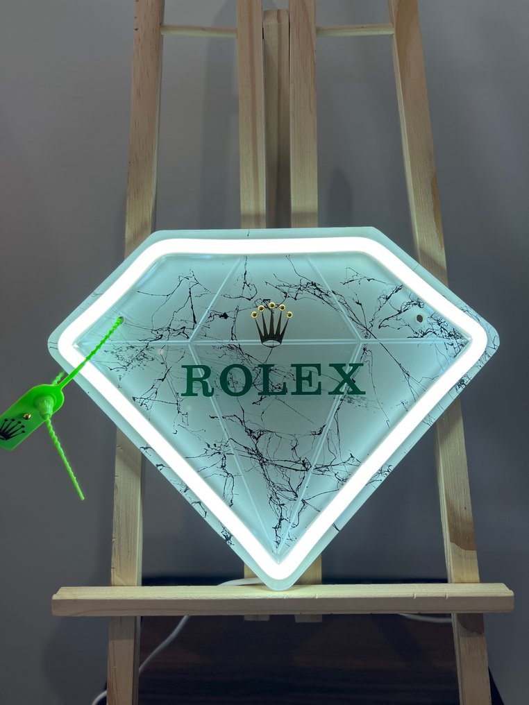 V. Foderà - Artoys Designer - ROLEX - Enseigne déco LED #3.1