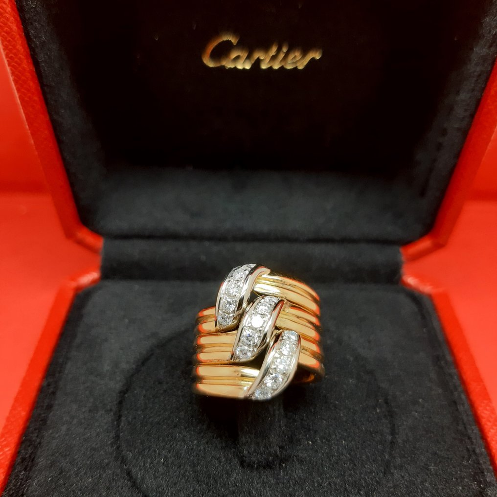 Cartier - Ring - Trilium - 18 kt Gelbgold, Weißgold -  0.30ct. tw. Diamant  (Natürlich) #1.1