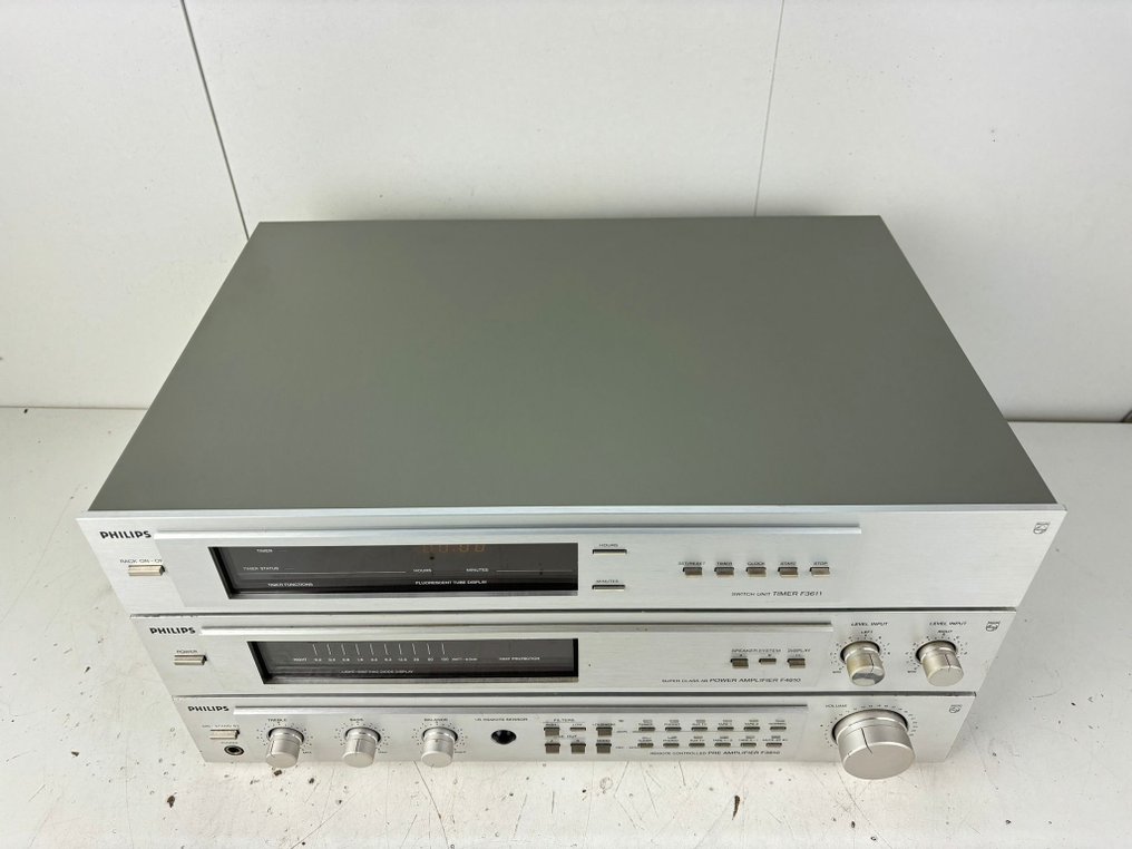 Philips - Preamplificador F-3610, Amplificador de potencia F-4610, Temporizador F-3611 - Equipo de sonido estéreo #3.2
