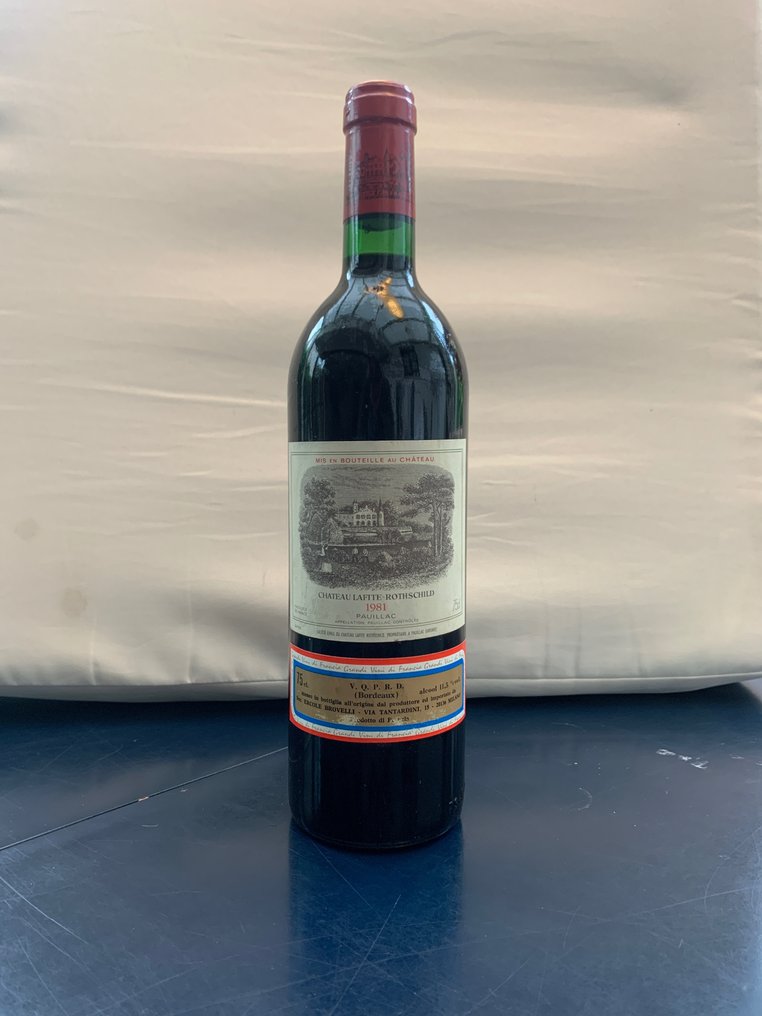 1981 Chateau Lafite Rothschild - 波雅克 1er Grand Cru Classé - 1 Bottle (0.75L) #1.1