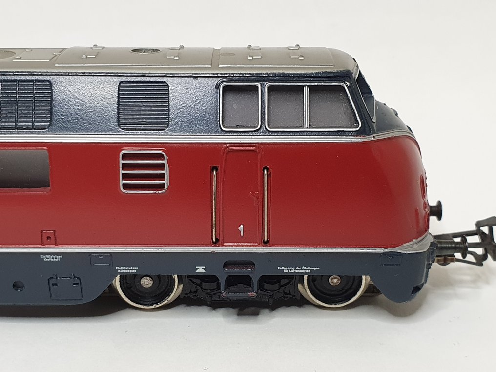 Märklin H0 - 3921.8 - Carrozza merci di modellini di treni (1) - V 200 Versione autocostruita - DB #3.2