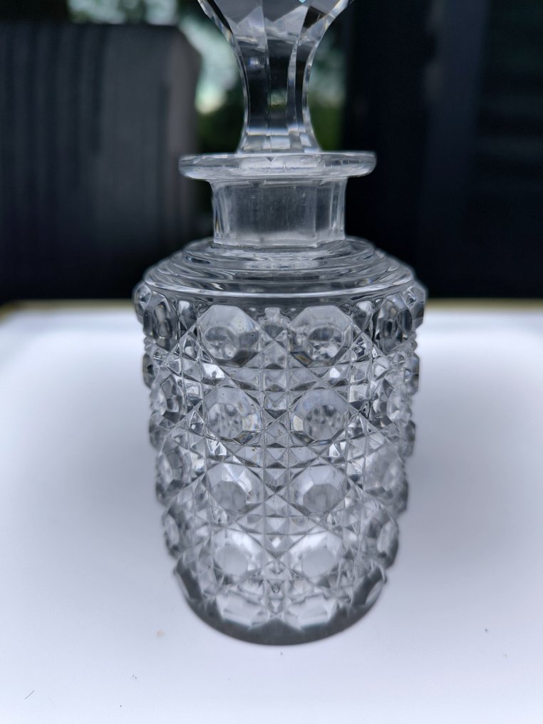 Baccarat - Parfümös üveg - Gyémántok és drágakövek - Kristály #2.1