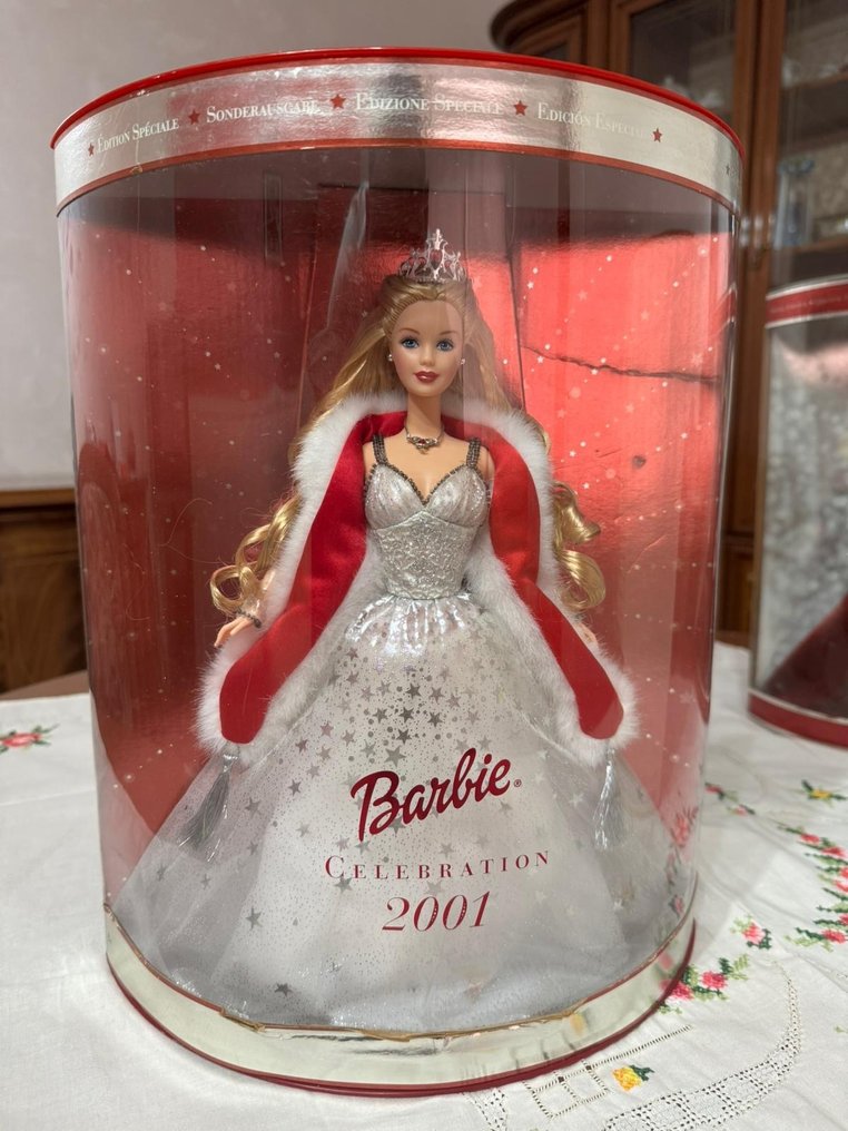Mattel  - Barbie-nukke Celebration 2001 - 2000-2010 #2.1