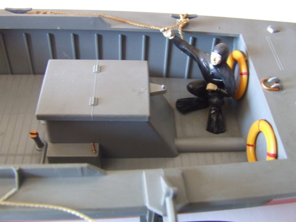 Brand Unknown 1:32 - Modell av militært kjøretøy  (6) - Lancha de Desembarque em Treino de Forças Especiais WW2 (kit) #3.1