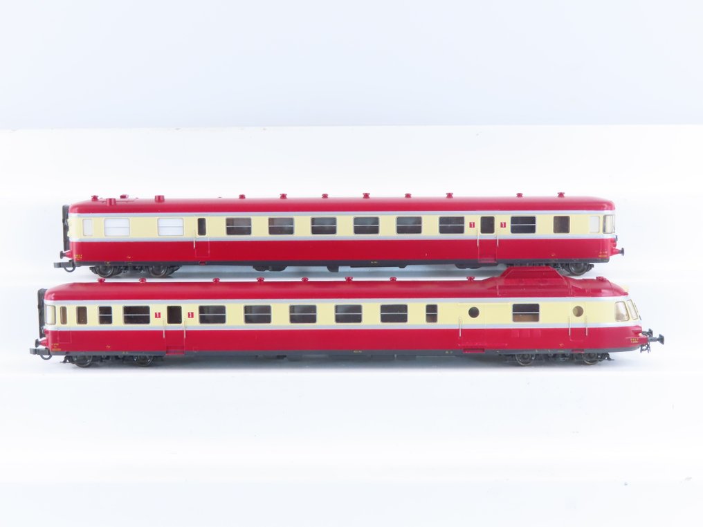 Roco H0 - 43033 - Unitate tren (1) - Set de 2 piese TEE, RGP X2700 și XR7700 - SNCF #2.1