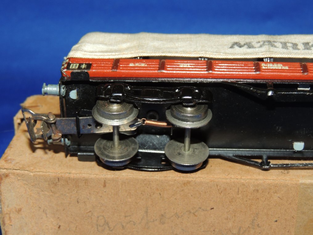 Märklin H0 - 393 K.3 - Model wagonu towarowego (1) - kryty wóz #3.1