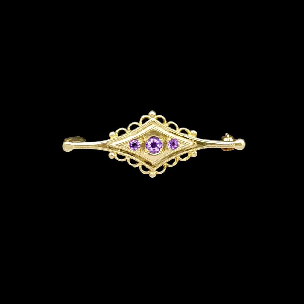 Edwardian style openwork scrolling brooch set with amethysts - Pregadeira - 9 kt. Ouro amarelo -  0.80ct. tw. Ametista - Ametista #1.2
