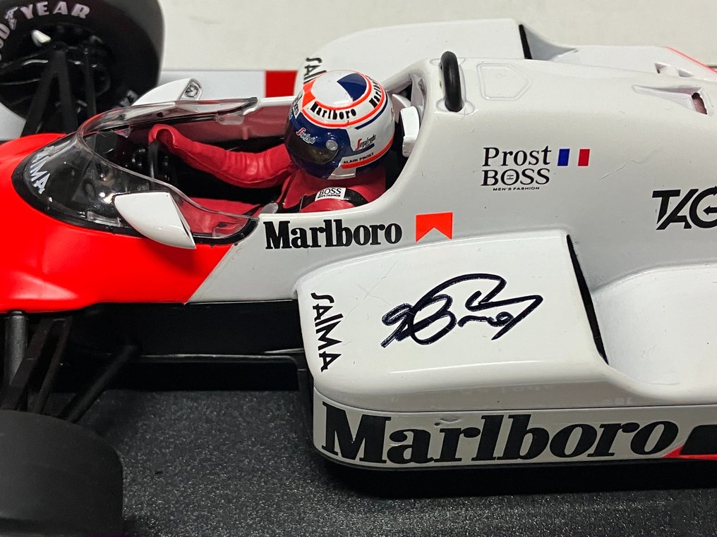 Mclaren - Grande Prémio do Mónaco - Alain Prost - 1985 - Carro modelo escala 1/18  #3.2