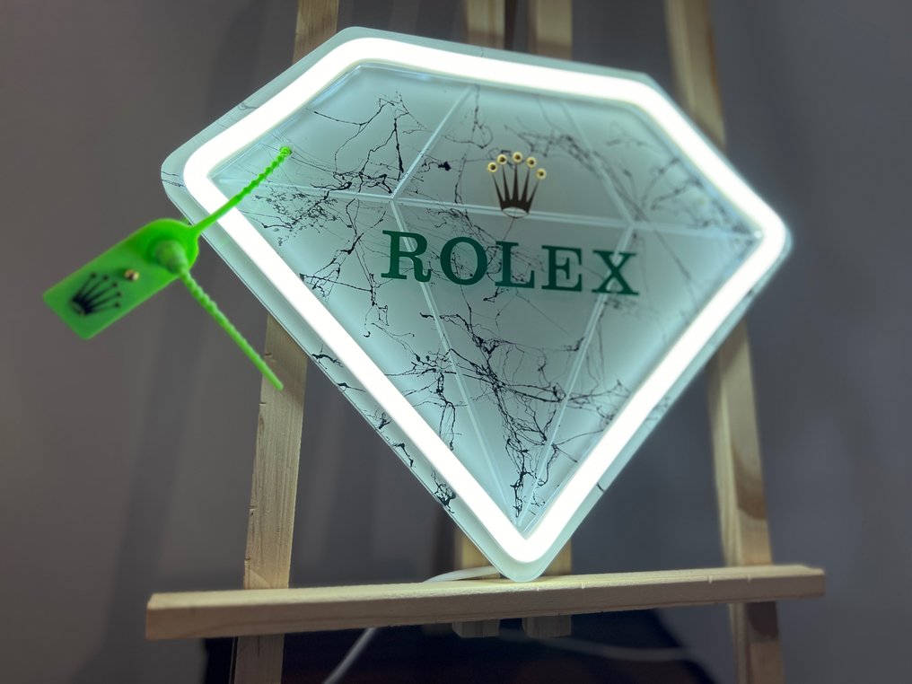 V. Foderà - Artoys Designer - ROLEX - Enseigne déco LED #2.2