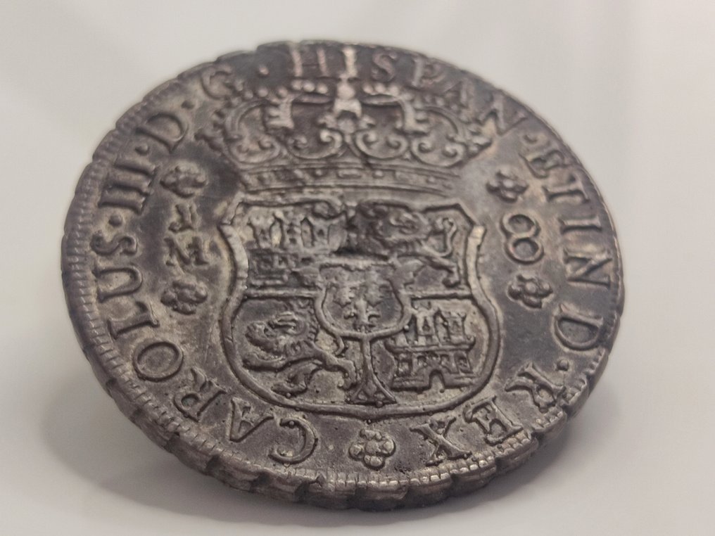 Espanja. Carlos III (1759-1788). 8 Reales 1770 Lima JM #2.1