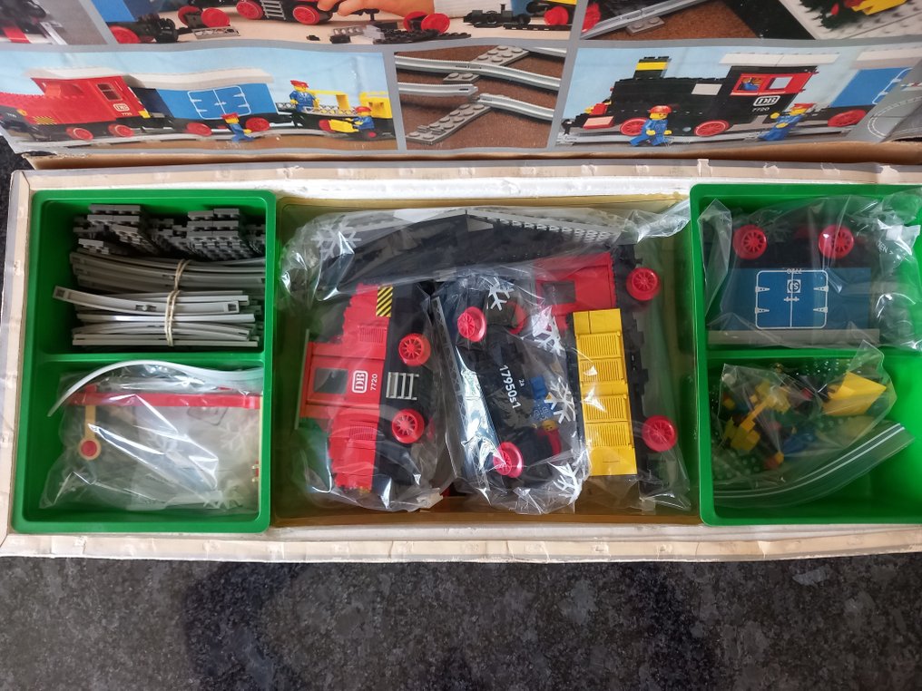 Lego - 7720 - Batterij goederentrein 4.5 Volt met bulldozer  en laadheuvel - 1970–1980 - Danmark #2.2