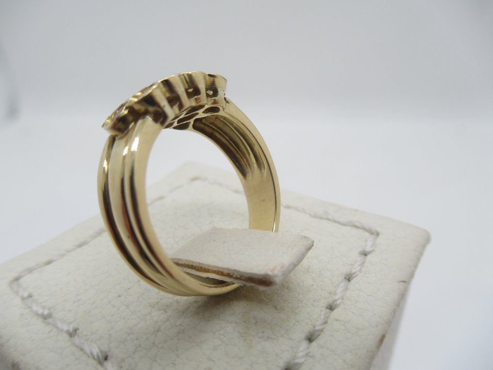 Δαχτυλίδι - 18 καράτια Κίτρινο χρυσό -  0.65ct. tw. Ρουμπίνι - Διαμάντι #3.2