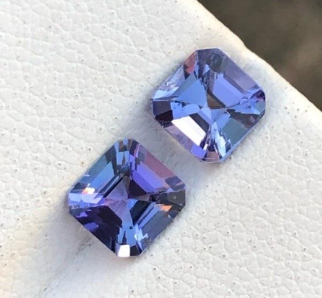 2 pcs  Albastru, Violet Tanzanite  - 2.03 ct - IGI (Institutul gemologic internațional) #1.2