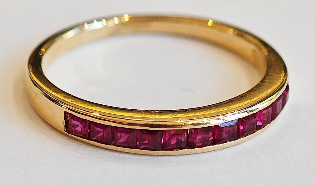 Ring - 18 kt. Yellow gold Ruby #1.1