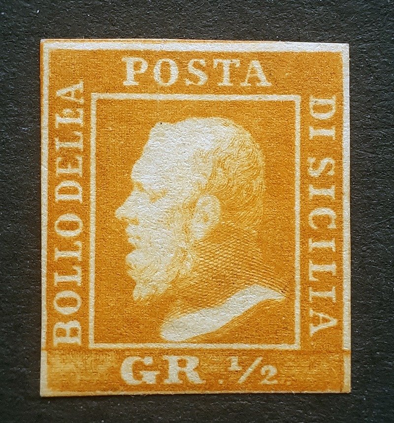 Antigos Estados Italianos - Sicília 1859 - 1/2 gr. mesa de papel laranja brilhante II de Palermo - Sassone n.2b #1.1