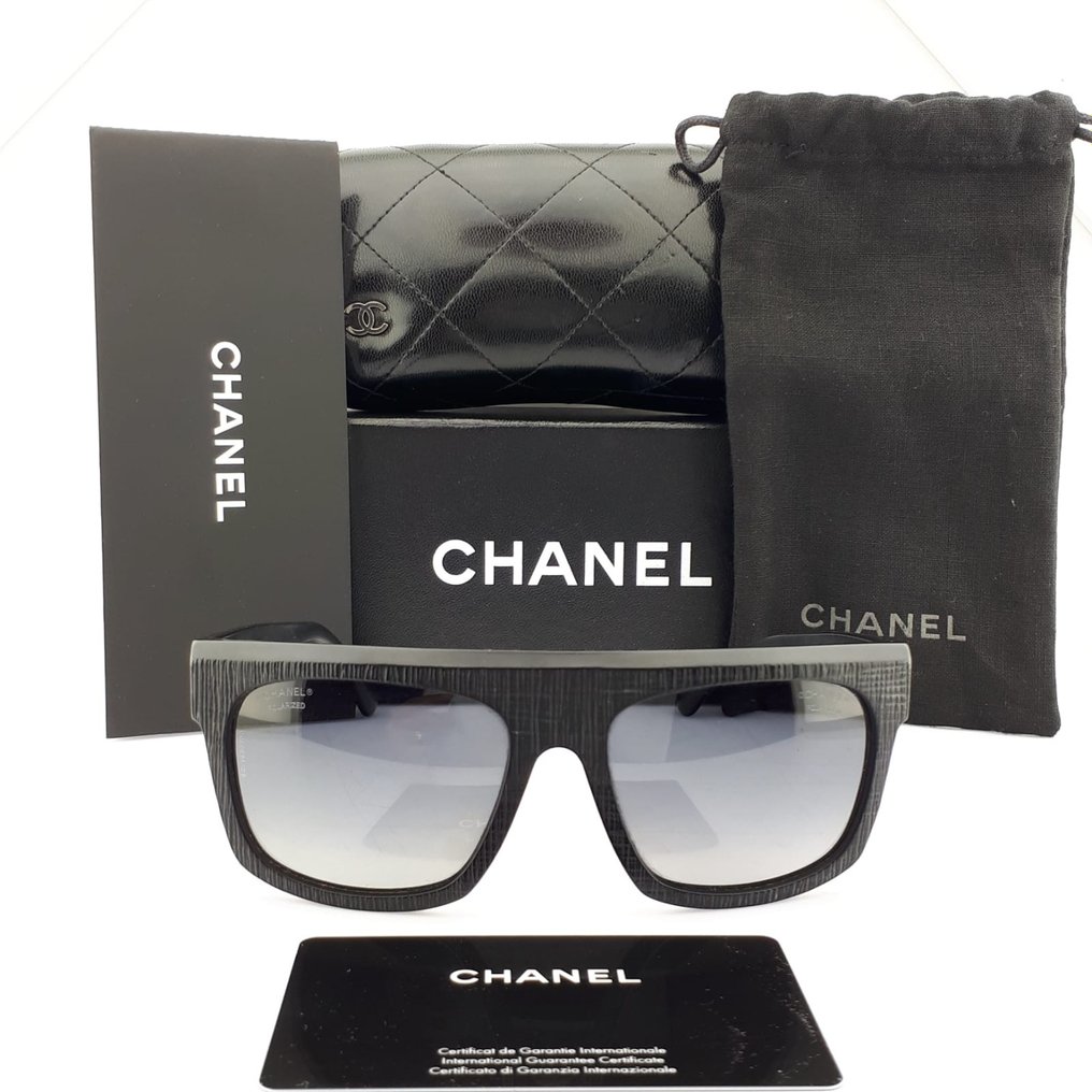 Chanel - Wayfarer Black Texture Acetate Havana CC Logo Sunglasses "POLARIZED" & "FULL SET" - Sonnenbrille #1.2
