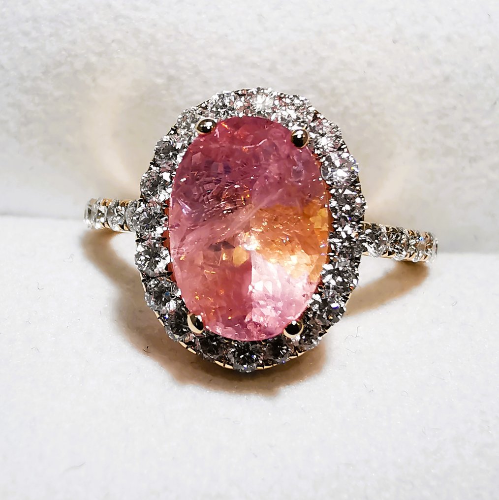 Ring - 18 kt. Rose gold, PADPARADSCHA 4.98ct Untreated Sapphire #1.1