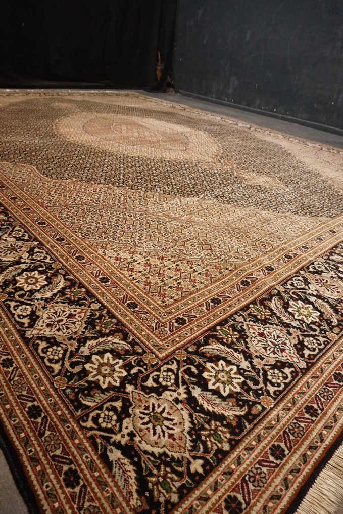 伊朗大不里士 - 地毯 - 392 cm - 297 cm - 鯕魚與絲綢 #3.1