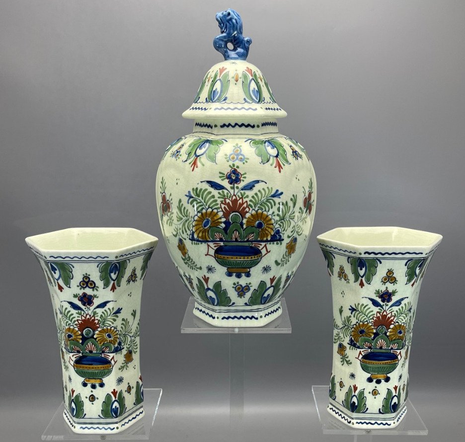 De Porceleyne Fles, Delft - Lidded vase (3)  - Earthenware #1.1