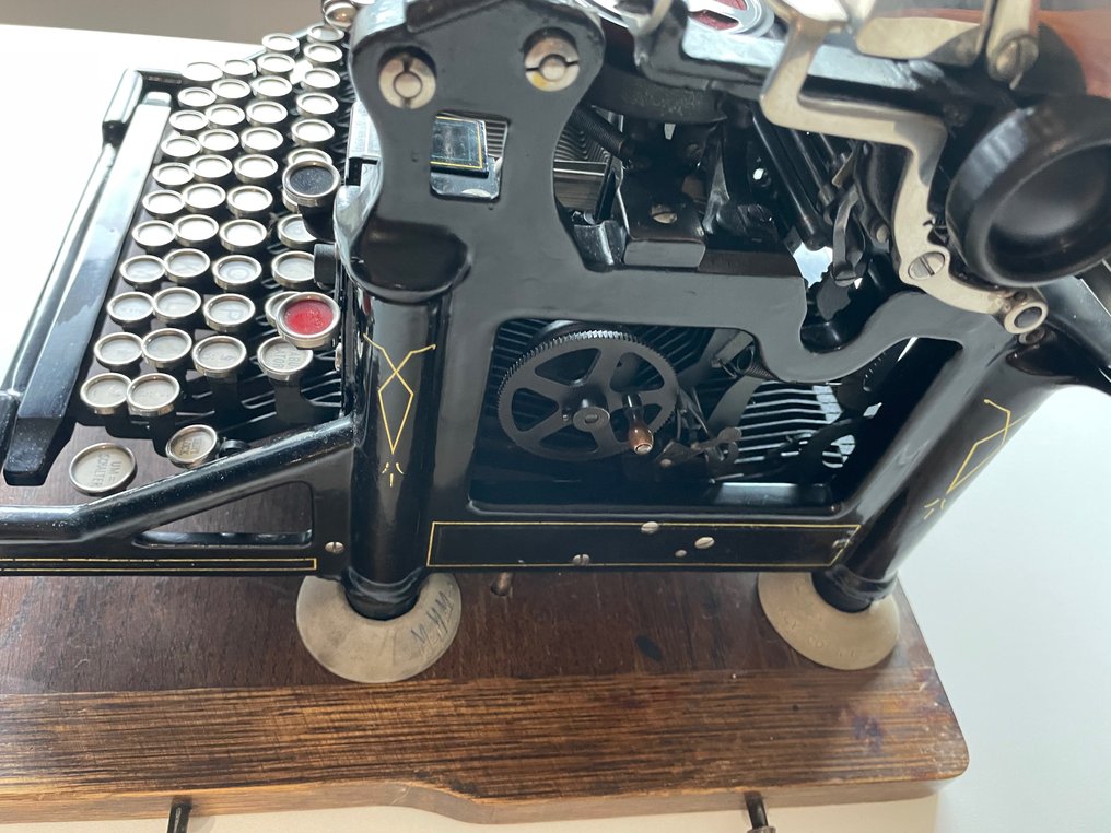 Underwood (Made in USA) - Typewriter - 1950-1960 #3.2