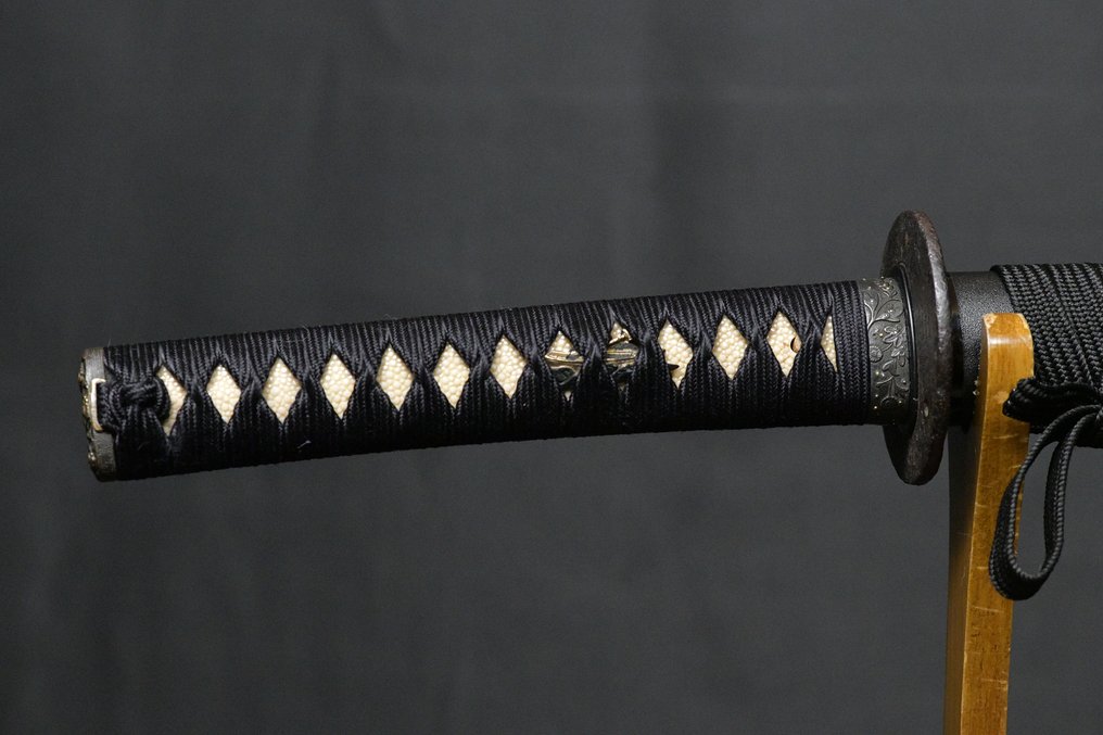 武士刀 - 日本刀胁差在美丽的江户原始小白刃 - 日本 - Muromachi period (1333-1573) #3.1