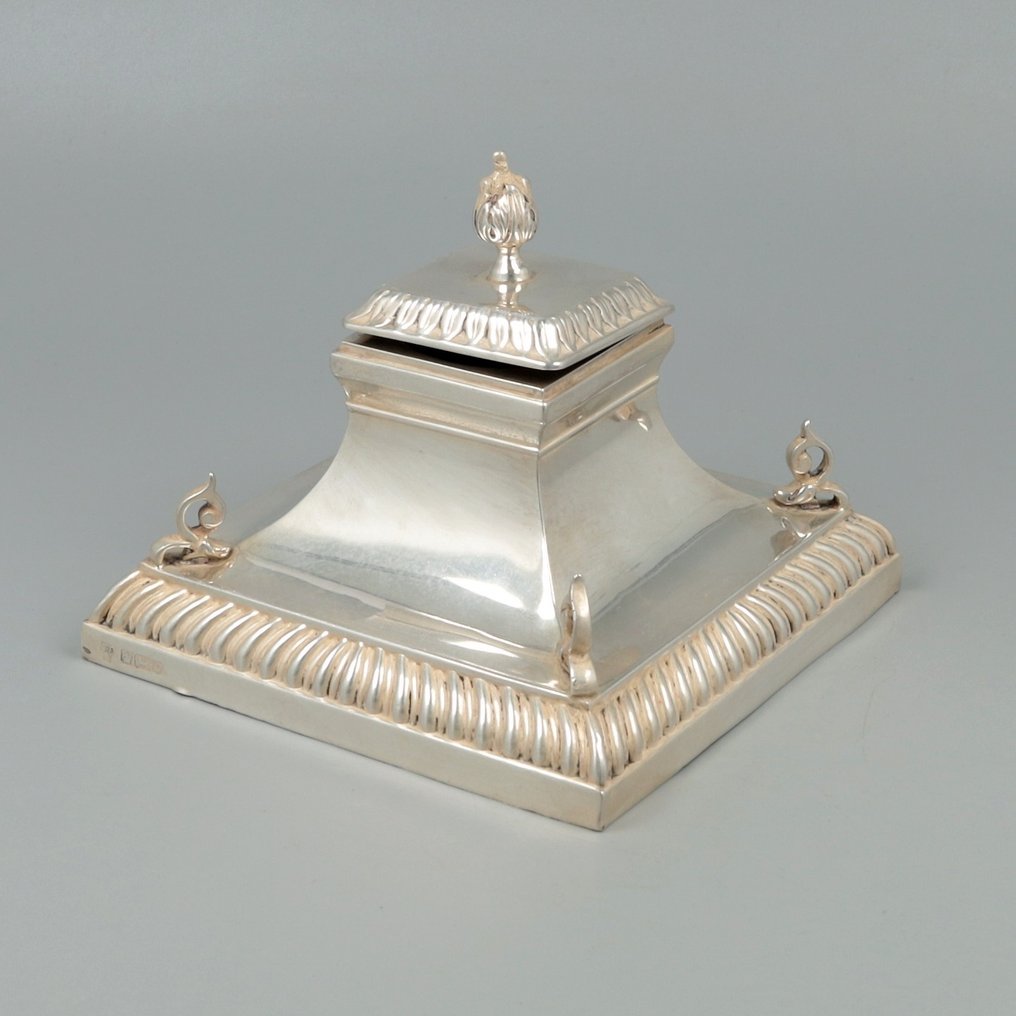 Hawksworth, Eyre & Co, NO RESERVE - Inkwell - Silver #1.2