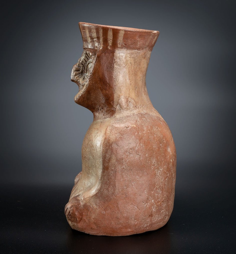 precolumbian. Moche Vas din ceramică Owl Cu licență de import spaniolă. Publicat. #2.1