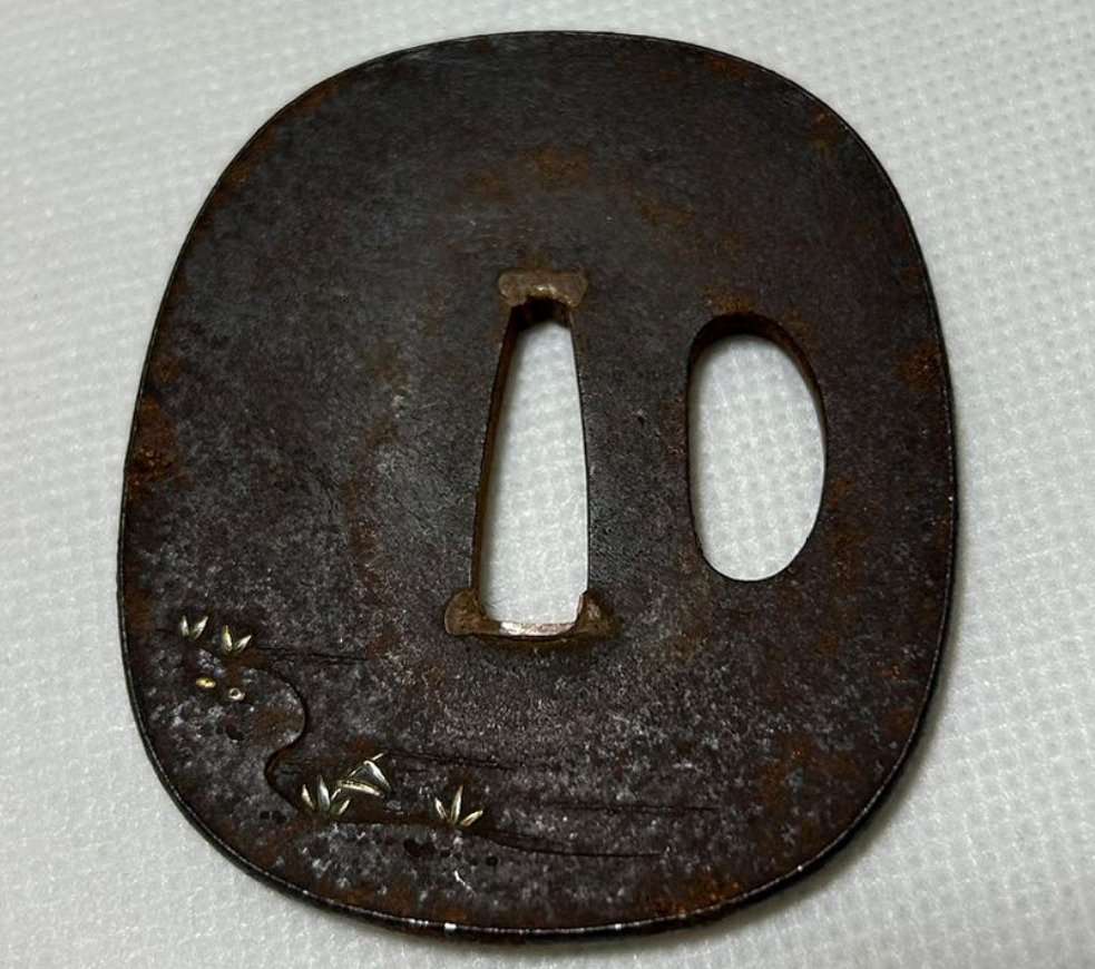 Antik jern Tsuba designet med graveringskraner og bambus - Gull, Jern (støpt/smittet), Sølv - Japan - Edo-perioden (1600-1868) #1.2