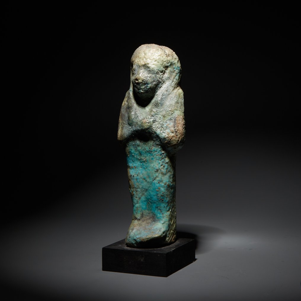 Muinainen Egypti Fajanssi Ushabti. 15,6 cm Korkeus. Kolmas välitaso, 22. dynastia, 945 - 715 jKr. #2.1
